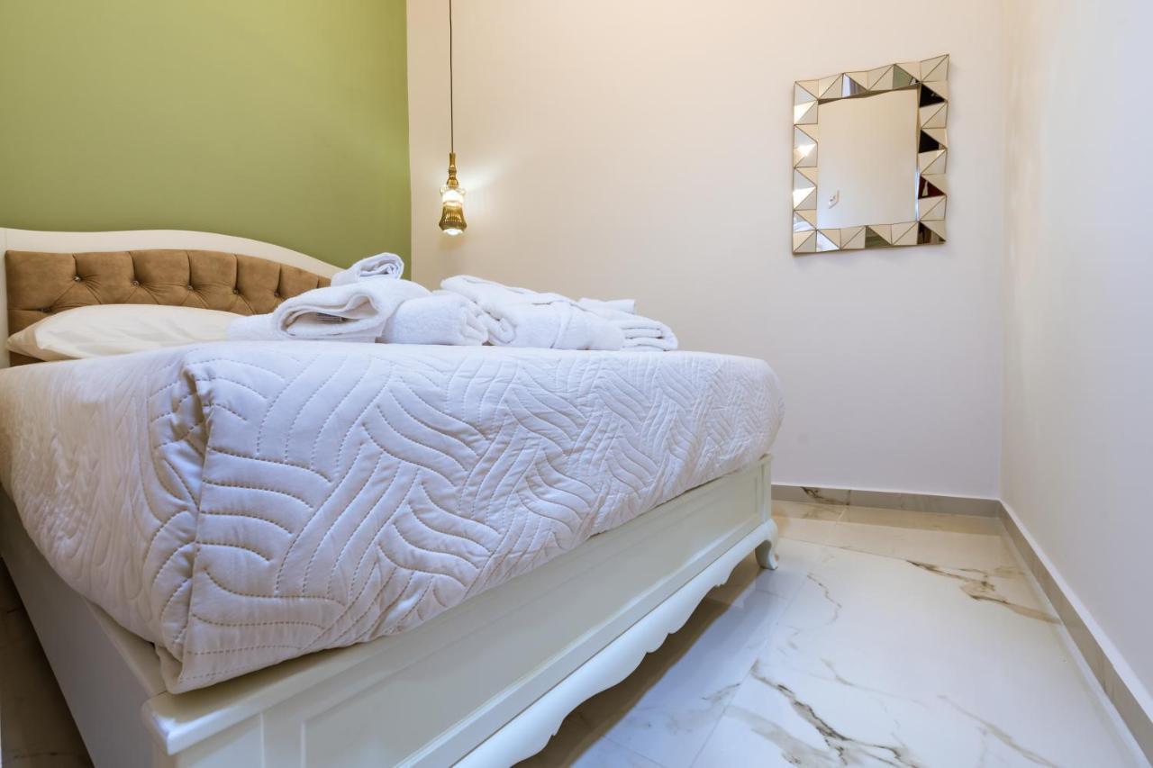 Konmari Boutique Suites Chania  Eksteriør billede